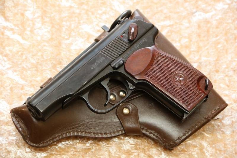 Estland vil sætte Ukraine Makarov pistol til at bekæmpe 
