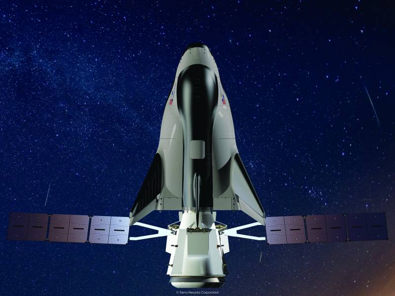 Pentagon i UOO: bezludna orbitalny placówki na niskiej orbicie