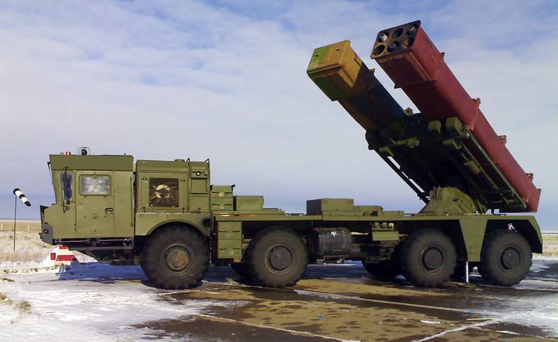 Dass er in der Lage aktualisierte Munition MLRS «Tornado-S»? Version Raketen 9М528 und 9М542