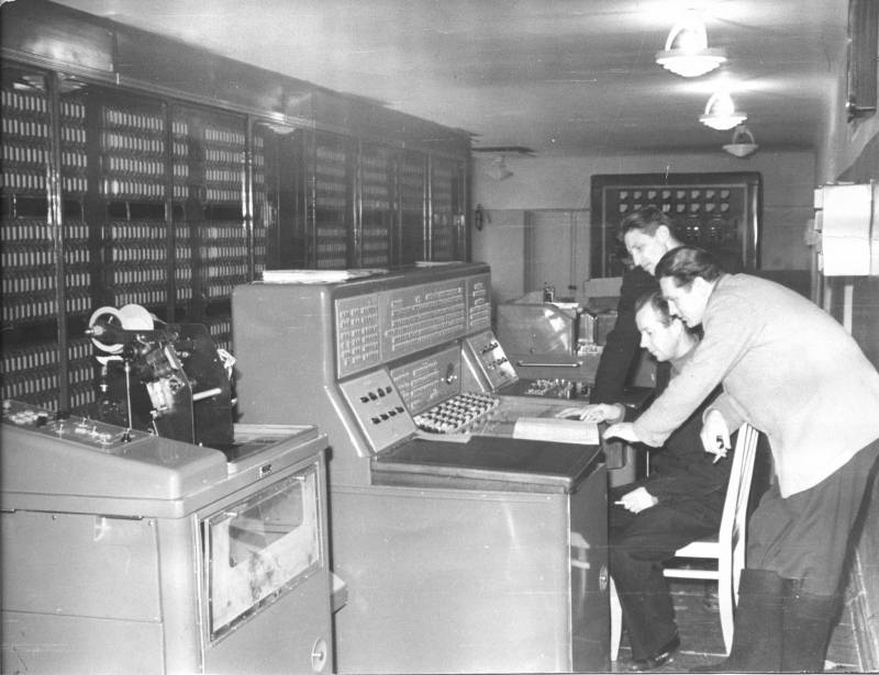 Pierwszy krajowy wojskowa MAINFRAME. Jak to wszystko się zaczęło