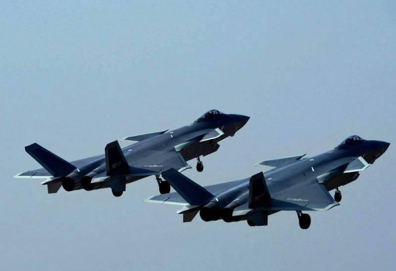 Sohu: J-20 hat hervorragende Leistung, aber die USA haben einen klaren Vorteil in der Anzahl der Kämpfer der 5. Generation