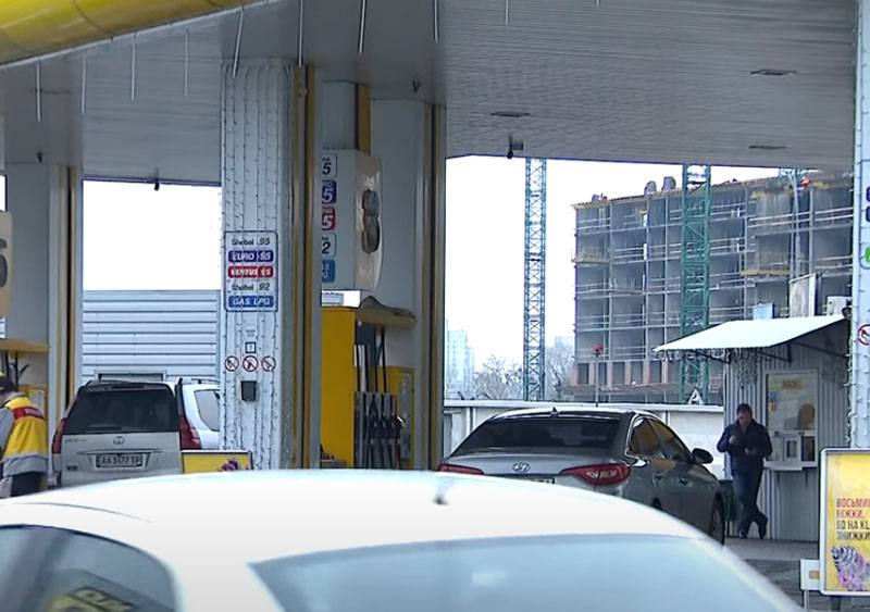 Ukraina inleder en ny omgång av kamp ryska bränsle